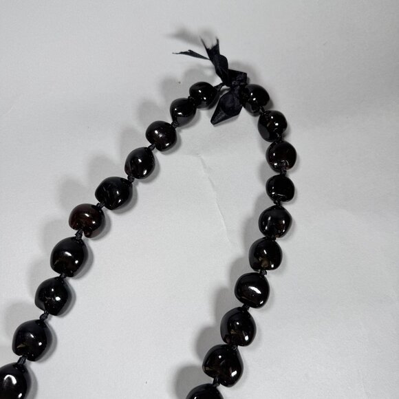 Vintage 1960s Hawaiian Brown Kukui Nut Lei Necklace – Handmade Hawaii - Picture 5 of 8
